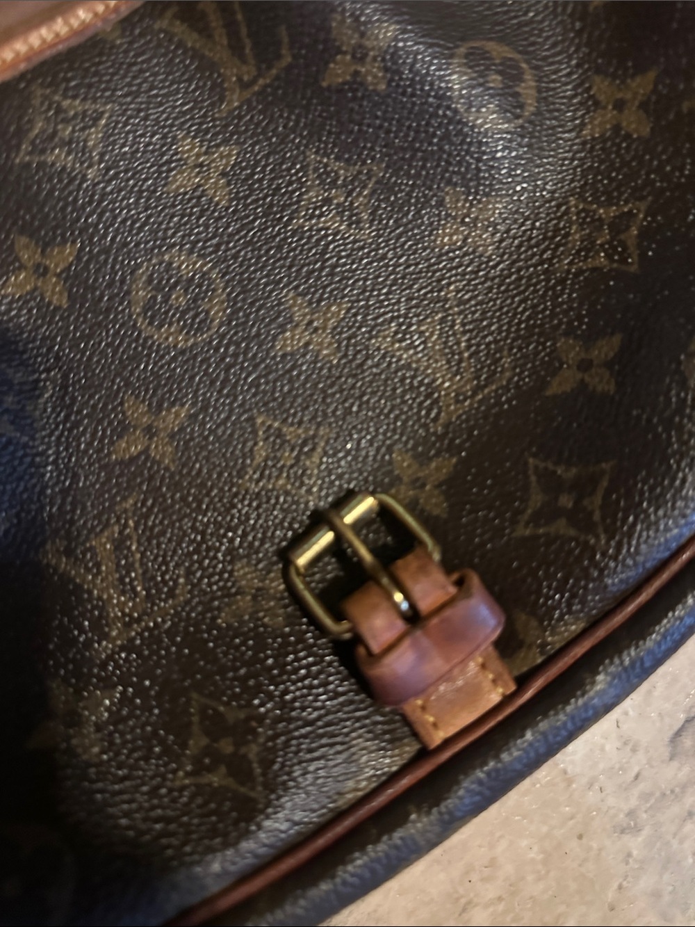 Louis Vuitton Saumur Monogram Crossbody in Dark Brown and Tan - Picture 5 of 16
